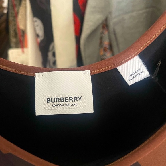 BURBERRY Chevron Check Stretch One Piece Swimsuit - NWT - Picture 6 of 16